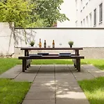 Yeshello Vienna Central Station Apartment